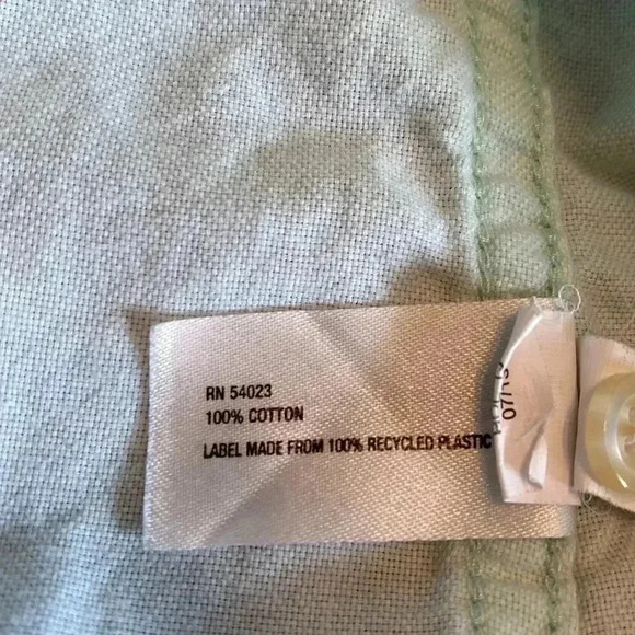 Gap The Shrunken Boyfriend Woman’s Button Down Long Sleeve XL Shirt in Icy Mint. - Picture 11 of 13